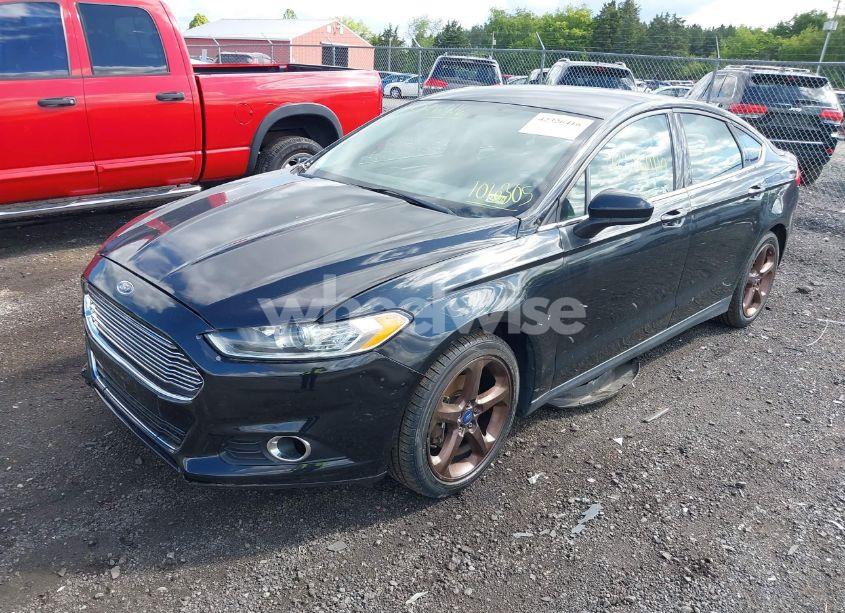 Photo 2 of 2015 Ford Fusion S (VIN 1FA6P0G7XF5106305)