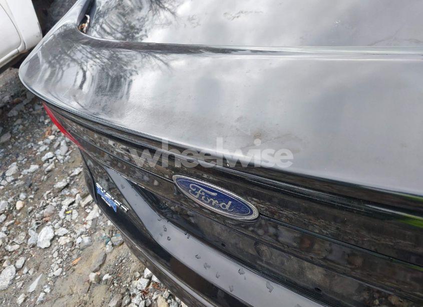 Photo 13 of 2014 Ford Fusion SE (VIN 1FA6P0H70E5353992)