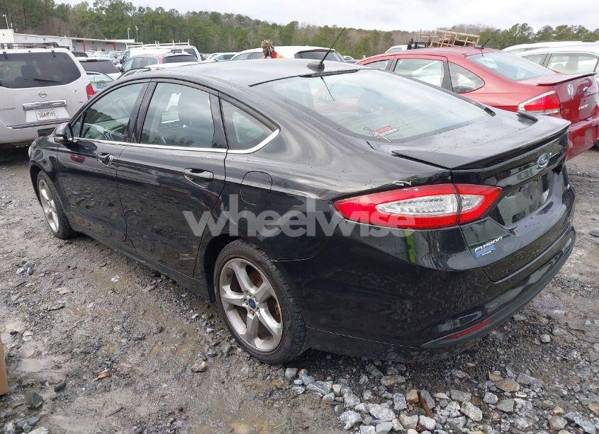 Photo 3 of 2014 Ford Fusion SE (VIN 1FA6P0H70E5353992)