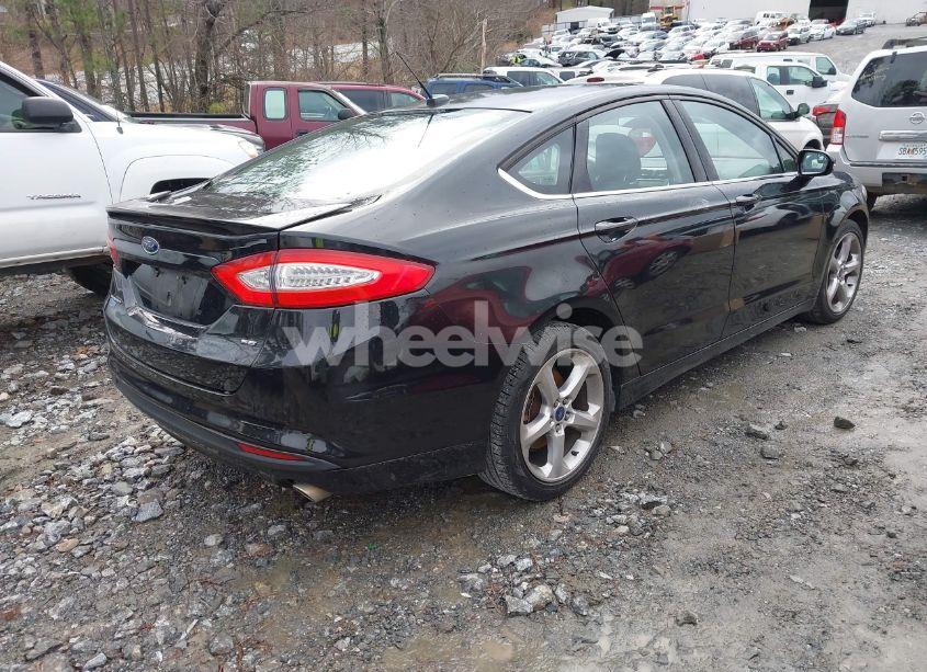 Photo 4 of 2014 Ford Fusion SE (VIN 1FA6P0H70E5353992)