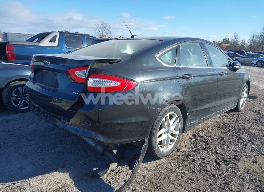 Photo 4 of 2014 Ford Fusion SE (VIN 1FA6P0H70E5360392)