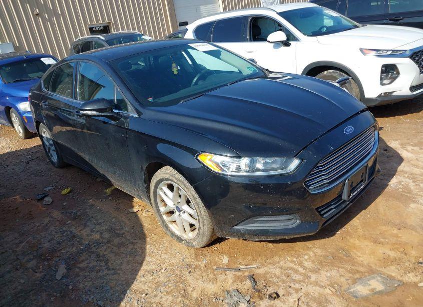 2014 Ford Fusion SE (VIN 1FA6P0H70E5373837) main photo