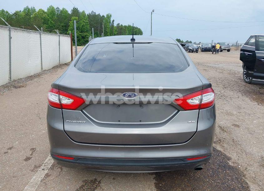 Photo 17 of 2014 Ford Fusion SE (VIN 1FA6P0H70E5376866)