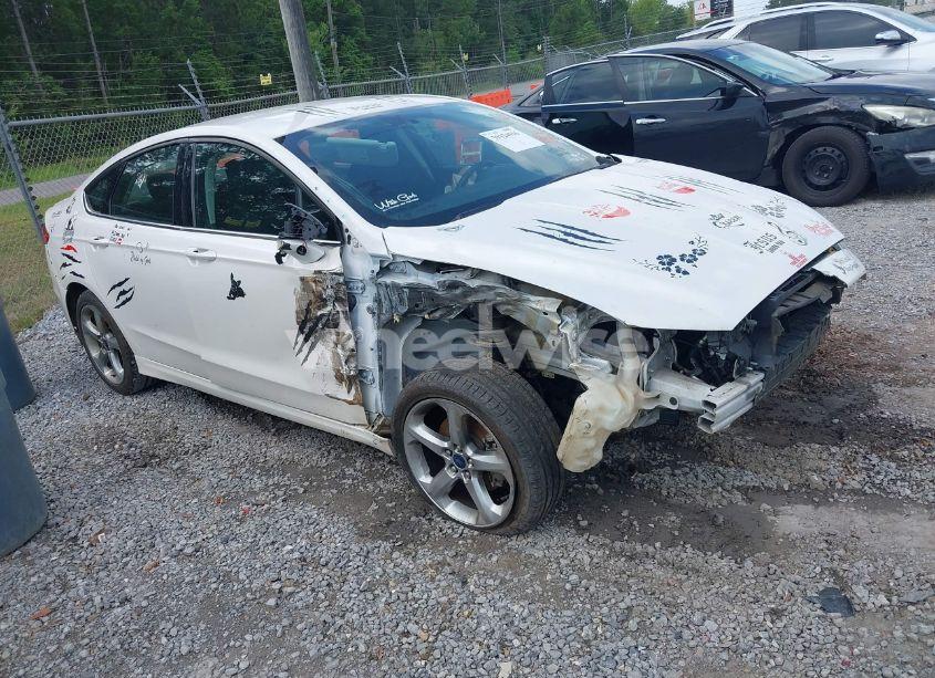 2014 Ford Fusion SE (VIN 1FA6P0H70E5397779) main photo