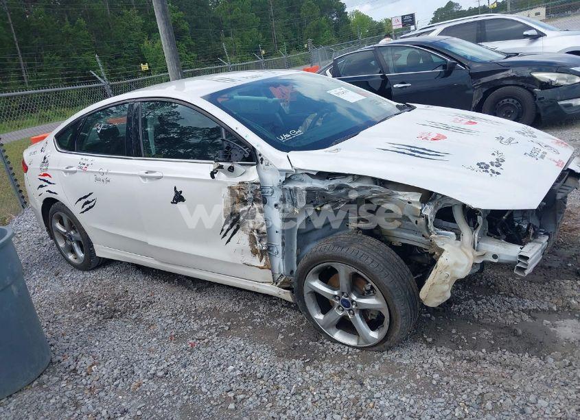 Photo 14 of 2014 Ford Fusion SE (VIN 1FA6P0H70E5397779)