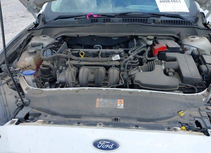Photo 10 of 2015 Ford Fusion SE (VIN 1FA6P0H70F5114802)