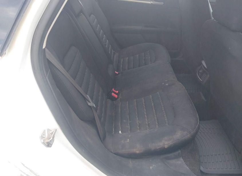 Photo 8 of 2015 Ford Fusion SE (VIN 1FA6P0H70F5114802)