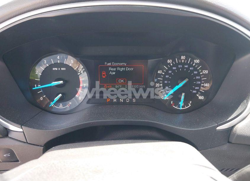 Photo 7 of 2015 Ford Fusion SE (VIN 1FA6P0H70F5115772)