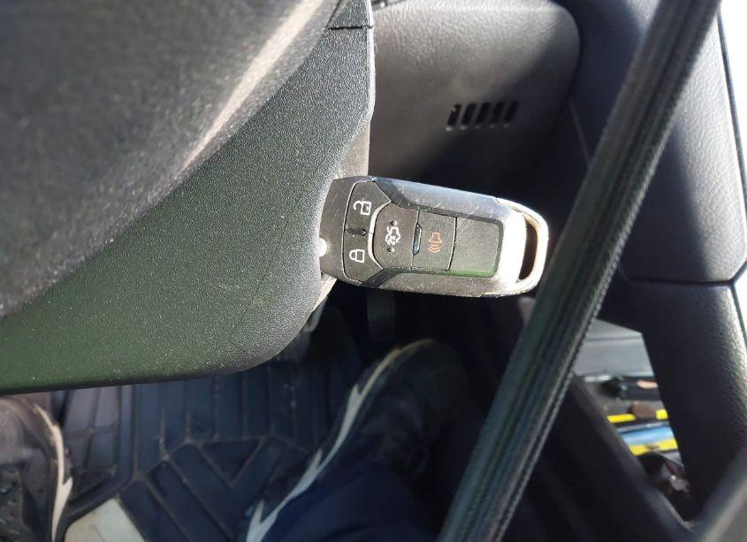 Photo 11 of 2015 Ford Fusion SE (VIN 1FA6P0H70F5128960)