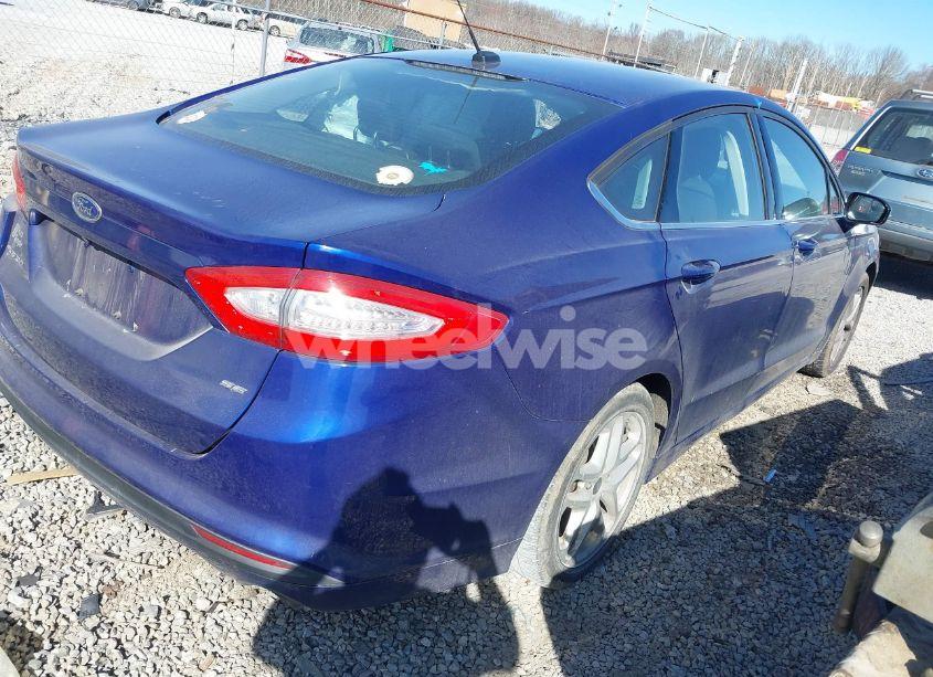 Photo 4 of 2016 Ford Fusion SE (VIN 1FA6P0H70G5113943)