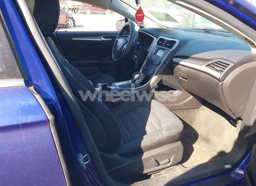 Photo 5 of 2016 Ford Fusion SE (VIN 1FA6P0H70G5113943)