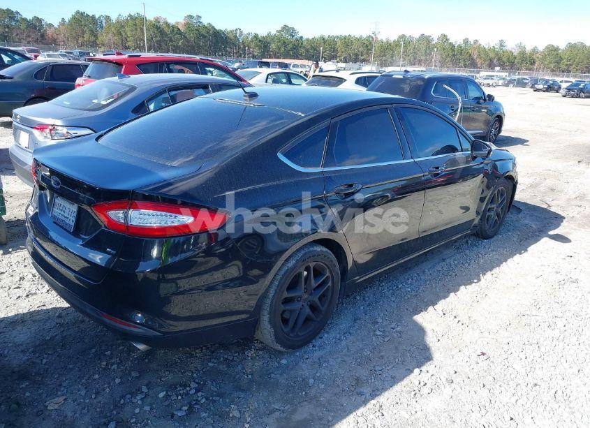 Photo 4 of 2016 Ford Fusion SE (VIN 1FA6P0H70G5116194)