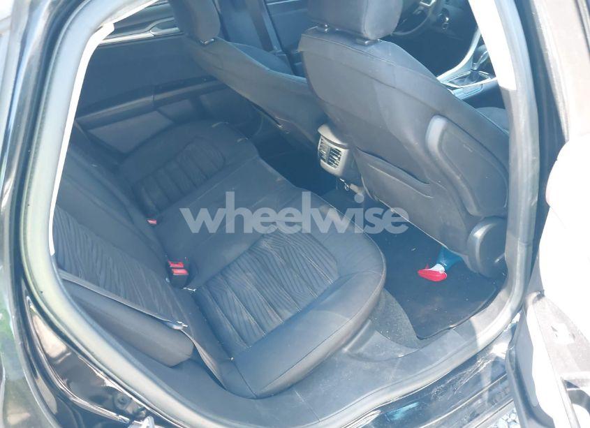 Photo 8 of 2016 Ford Fusion SE (VIN 1FA6P0H70G5116194)