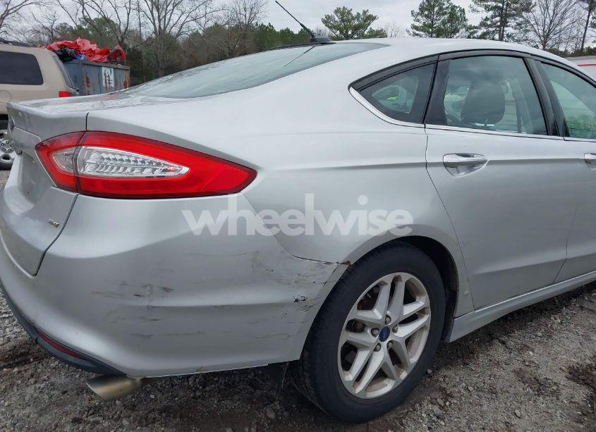 Photo 6 of 2014 Ford Fusion SE (VIN 1FA6P0H71E5373975)