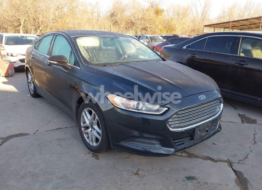2014 Ford Fusion SE (VIN 1FA6P0H71E5377914) main photo