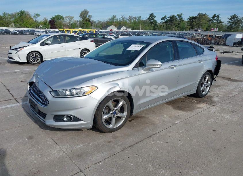 Photo 2 of 2014 Ford Fusion SE (VIN 1FA6P0H71E5396026)