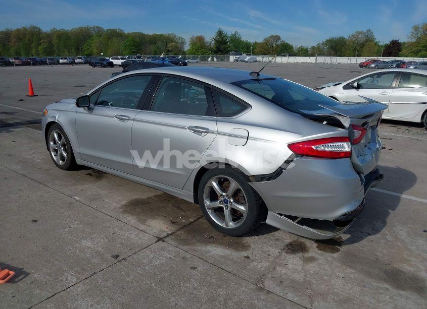 Photo 3 of 2014 Ford Fusion SE (VIN 1FA6P0H71E5396026)