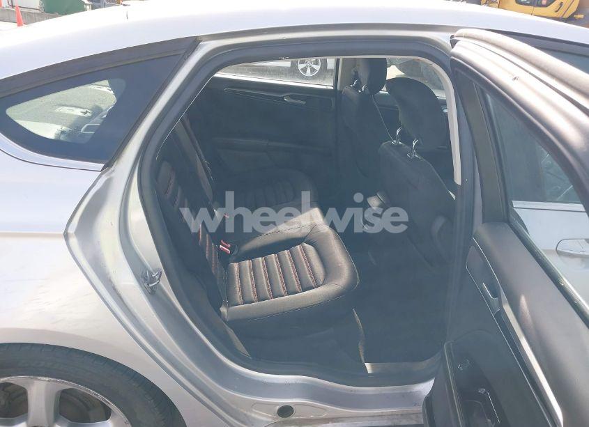 Photo 8 of 2014 Ford Fusion SE (VIN 1FA6P0H71E5396026)