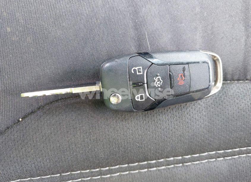 Photo 11 of 2014 Ford Fusion SE (VIN 1FA6P0H71E5401919)