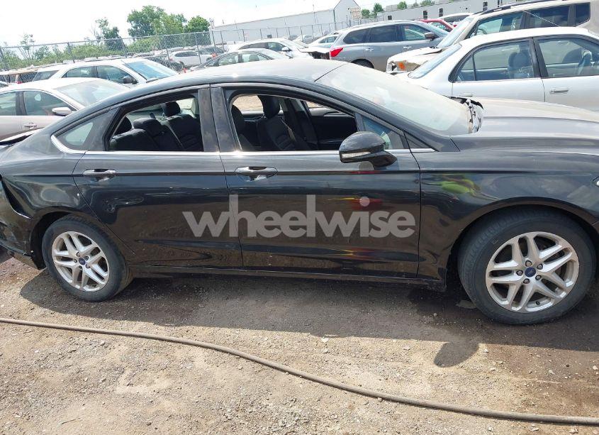 Photo 13 of 2014 Ford Fusion SE (VIN 1FA6P0H71E5401919)