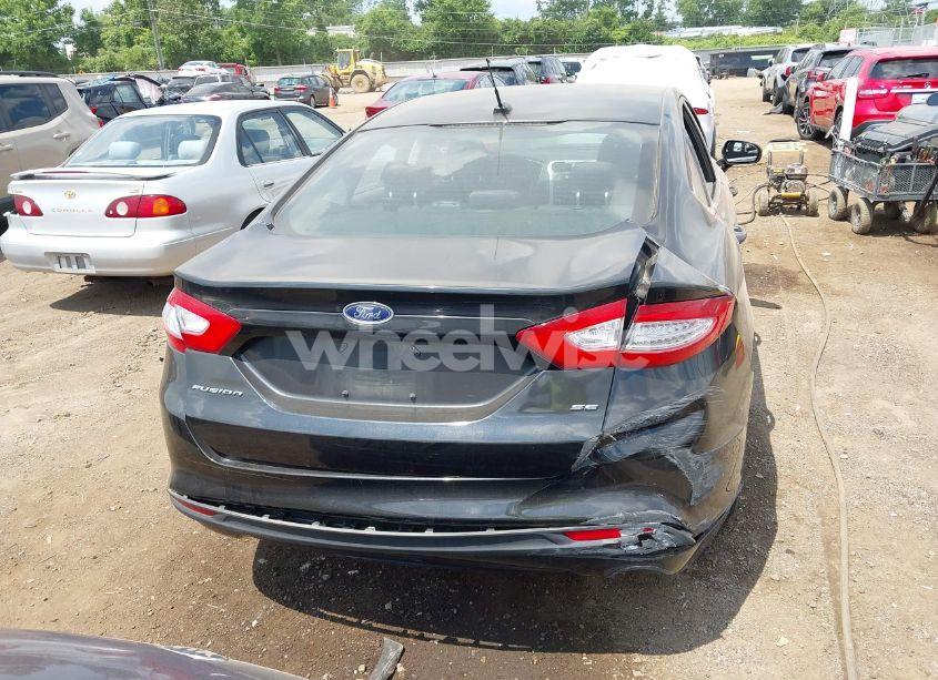 Photo 16 of 2014 Ford Fusion SE (VIN 1FA6P0H71E5401919)