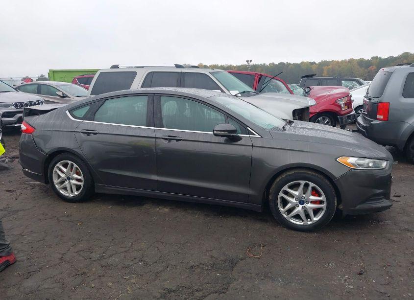 Photo 13 of 2015 Ford Fusion SE (VIN 1FA6P0H71F5106952)