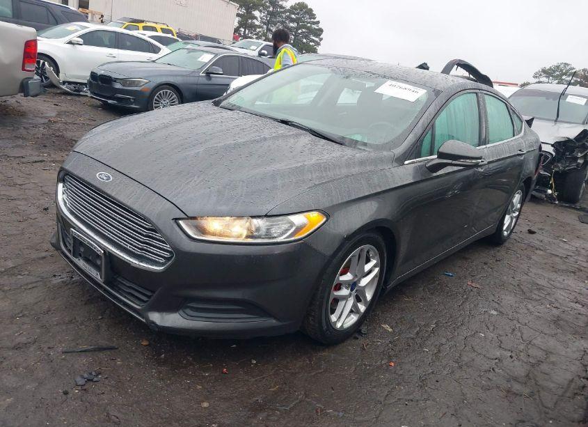 Photo 2 of 2015 Ford Fusion SE (VIN 1FA6P0H71F5106952)