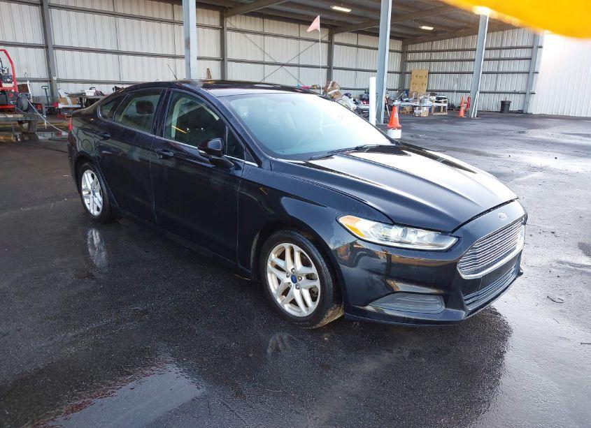 2015 Ford Fusion SE (VIN 1FA6P0H71F5107325) main photo