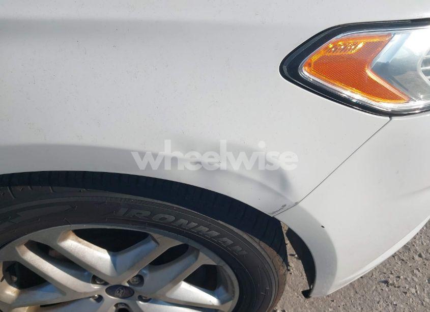 Photo 6 of 2015 Ford Fusion SE (VIN 1FA6P0H71F5115442)