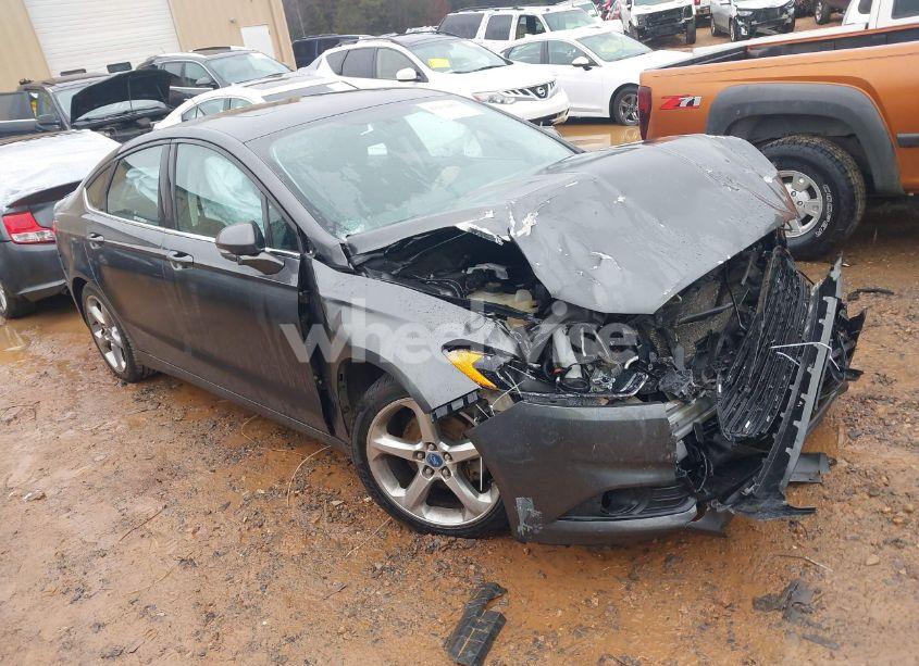 2015 Ford Fusion SE (VIN 1FA6P0H71F5117613) main photo