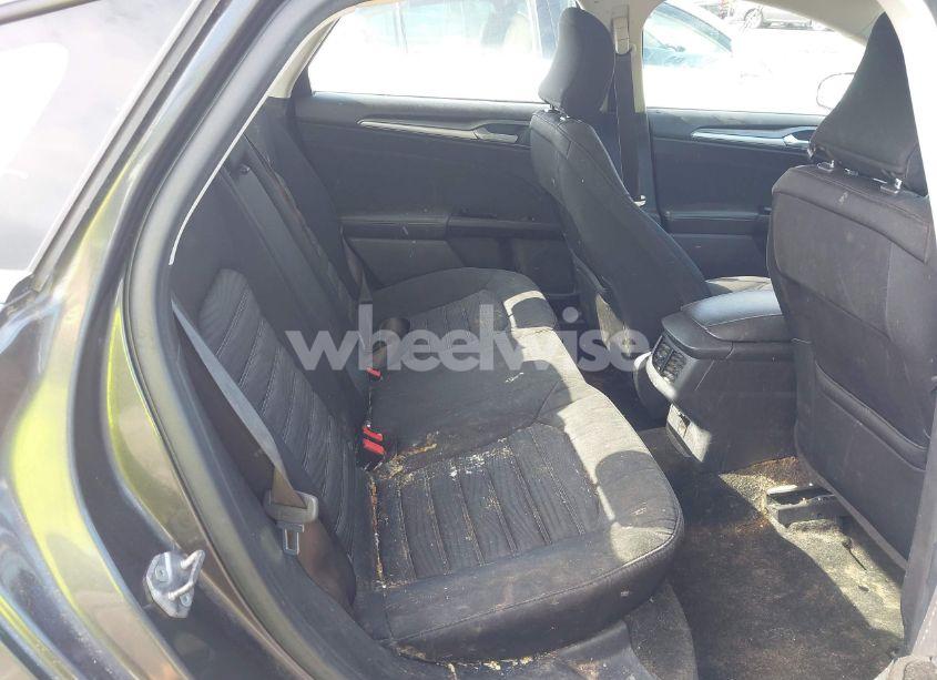 Photo 8 of 2016 Ford Fusion SE (VIN 1FA6P0H71G5110565)