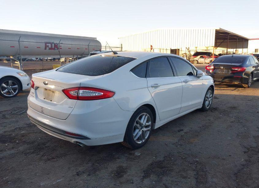 Photo 4 of 2016 Ford Fusion SE (VIN 1FA6P0H71G5110968)