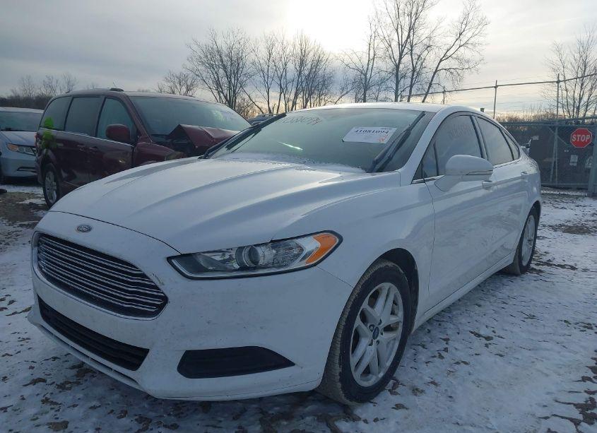 Photo 2 of 2016 Ford Fusion SE (VIN 1FA6P0H71G5132355)