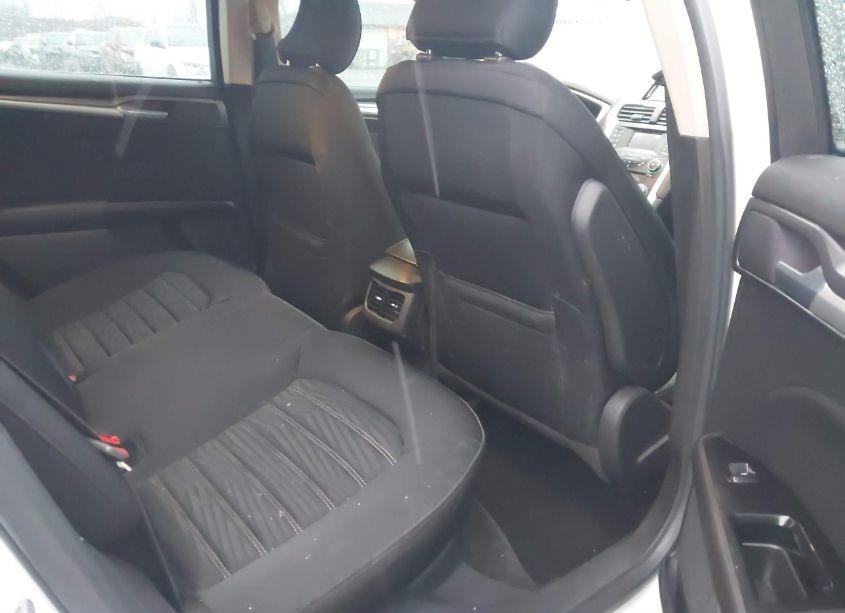 Photo 8 of 2016 Ford Fusion SE (VIN 1FA6P0H71G5132355)