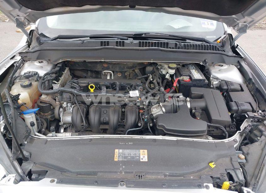 Photo 10 of 2014 Ford Fusion SE (VIN 1FA6P0H72E5385715)