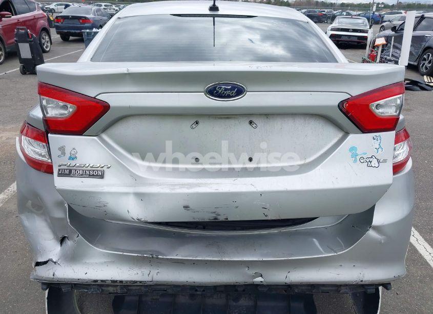 Photo 16 of 2014 Ford Fusion SE (VIN 1FA6P0H72E5385715)