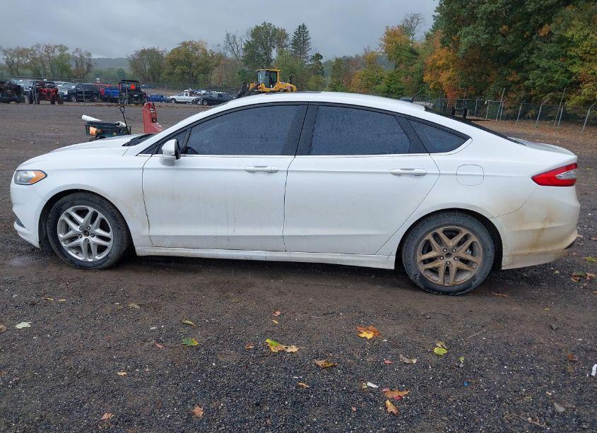 Photo 14 of 2015 Ford Fusion SE (VIN 1FA6P0H72F5107771)