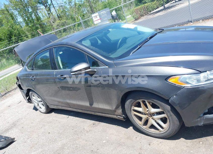 Photo 13 of 2015 Ford Fusion SE (VIN 1FA6P0H72F5126563)