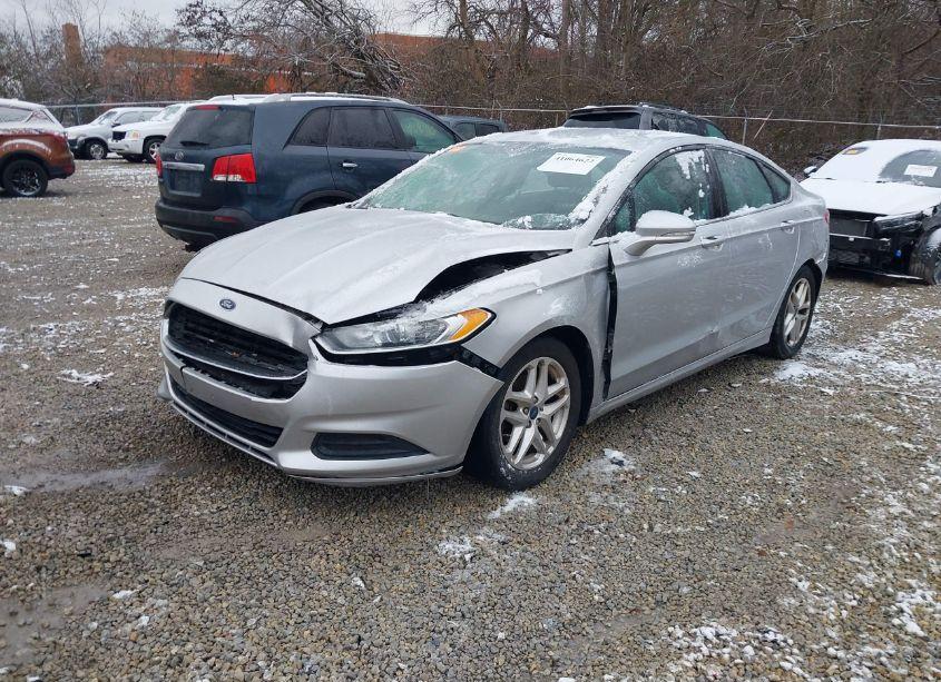 Photo 2 of 2016 Ford Fusion SE (VIN 1FA6P0H72G5124149)