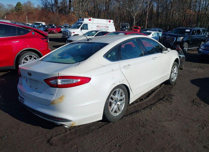 Photo 4 of 2014 Ford Fusion SE (VIN 1FA6P0H73E5353730)