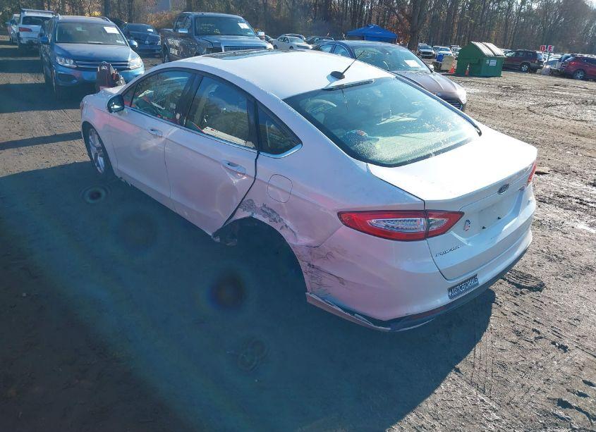 Photo 6 of 2014 Ford Fusion SE (VIN 1FA6P0H73E5353730)