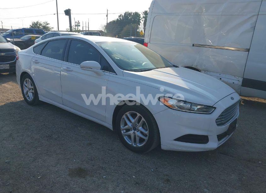 2014 Ford Fusion SE (VIN 1FA6P0H73E5358569) main photo