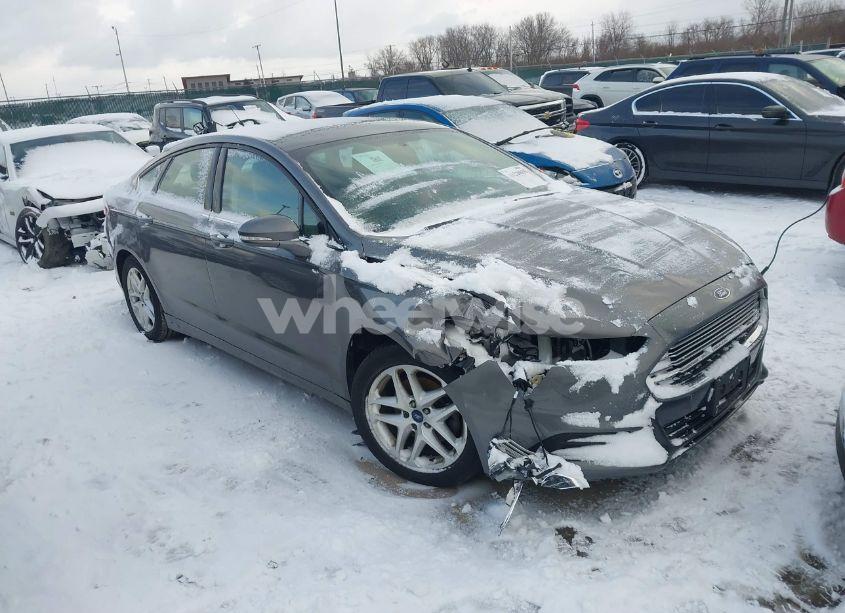 2014 Ford Fusion SE (VIN 1FA6P0H73E5360533) main photo