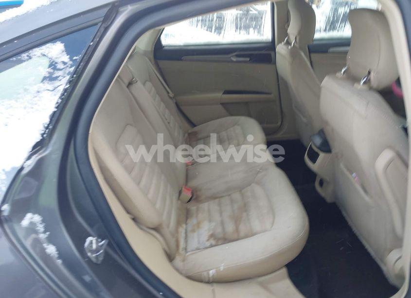 Photo 8 of 2014 Ford Fusion SE (VIN 1FA6P0H73E5360533)