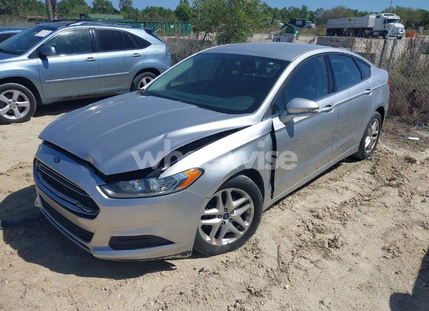 Photo 2 of 2014 Ford Fusion SE (VIN 1FA6P0H73E5364579)
