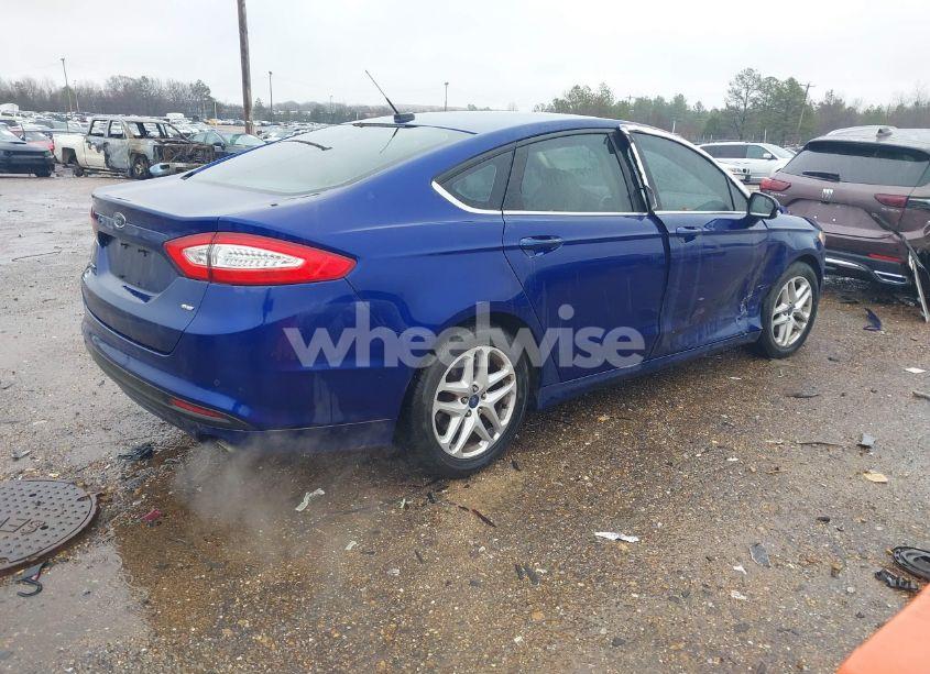 Photo 4 of 2014 Ford Fusion SE (VIN 1FA6P0H73E5381690)