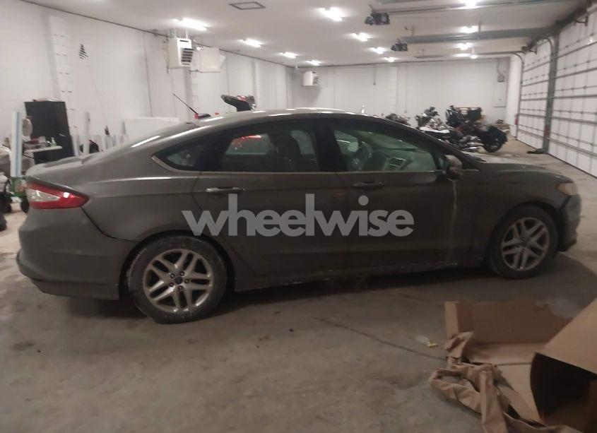 Photo 13 of 2014 Ford Fusion SE (VIN 1FA6P0H73E5389384)