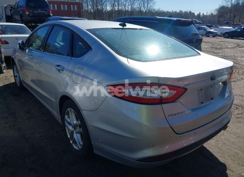 Photo 3 of 2014 Ford Fusion SE (VIN 1FA6P0H73E5396075)