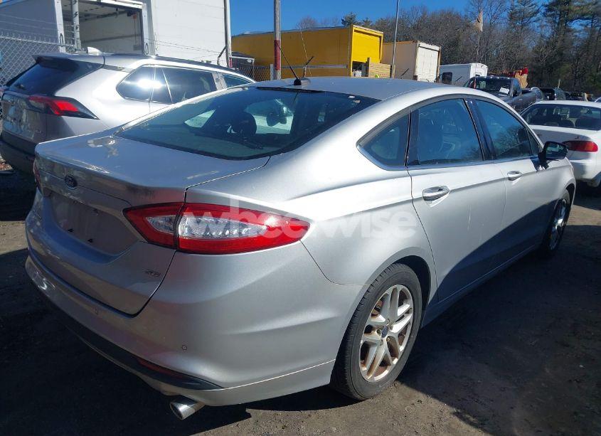 Photo 4 of 2014 Ford Fusion SE (VIN 1FA6P0H73E5396075)