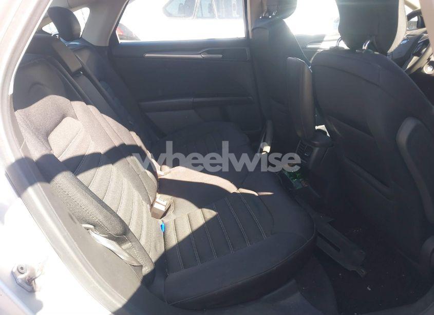 Photo 8 of 2014 Ford Fusion SE (VIN 1FA6P0H73E5396075)